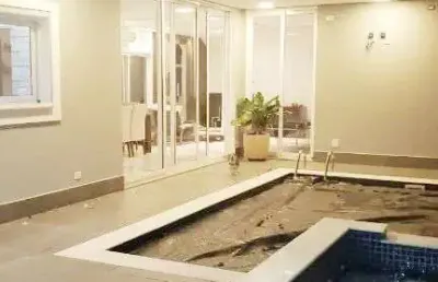 Casa em condomínio fechado com 4 quartos à venda na Rua dos Jacarandás, 135, Parque dos Lagos, Mogi das Cruzes