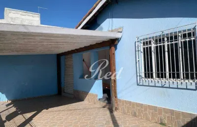 Casa a venda com renda de locação. 3 casas no mesmo imóvel