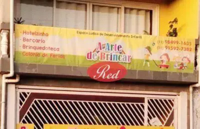 Casa com 3 quartos para alugar na Rua Castro Alves, 50, Cidade Boa Vista, Suzano