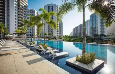 Apartamento de 4 suítes + dependência completa no ilha pura