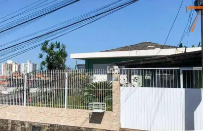 Casa com 3 dormitórios à venda, 70 m² por r$ 639.000,00 - barreiros - são josé/sc