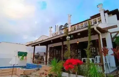Mansão em ponta negra - vista mar - triplex - 381m² - no lugar mais alto de pont
