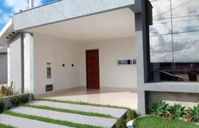 Casa no ecoviile 1 - recentemente construida - lado sombra