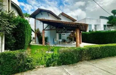 Casa com 392m² em condomínio fechado, no bairro de emaús