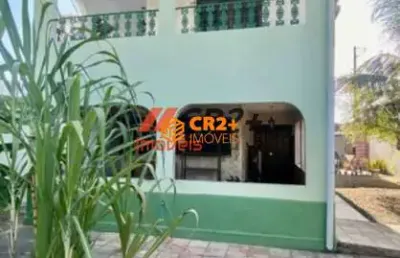 Casa à venda com 4 quartos, 2 suítes em piedade com 480 m².
