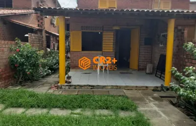 Vendo casa no centro de cupe com 180 de área construída