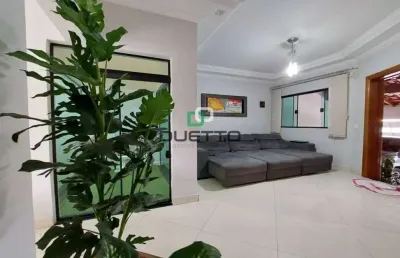 Casa com 3 quartos à venda no Jardim da Balsa I, Americana 