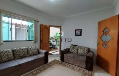 Casa com 4 quartos à venda no Parque Novo Mundo, Americana 