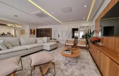 Cobertura com 225,43m² mobiliada à venda no bairro centro em jaraguá do sul