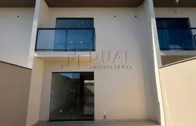 Geminado sobrado com 97m² à venda no bairro jaraguá 99 em jaraguá do sul