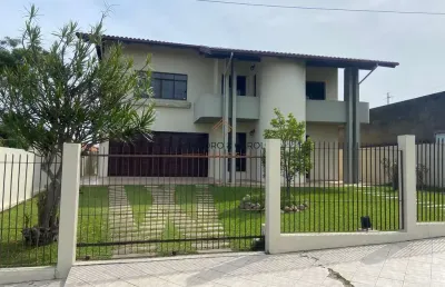 Casa com 4 quartos à venda na Rua Gina Cyrelli E Silva, 297, Village, Imbituba