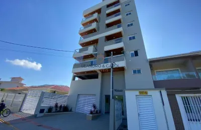Apartamento com 2 quartos para alugar na Rua Airton Senna, Centro, Imbituba