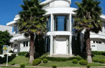 Casa com 5 quartos à venda na Avenida dos Dourados, 210, Jurerê Internacional, Florianópolis