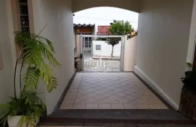 Casa 4 quartos com 1 suíte e 125m² - jardim atlântico