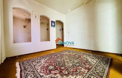 Casa à venda – localização imbatível e muito potencial!