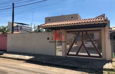 Casa com 3 quartos à venda na Padre Bento, 56, Centro, Boituva