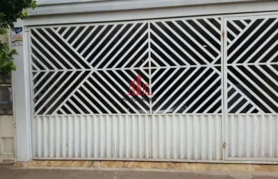 Casa com 3 quartos à venda na Avenida Célia Lourdes Vercelino, 212, Centro, Boituva