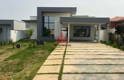 Casa à venda no condomínio ninho verde em tatuí, são paulo.