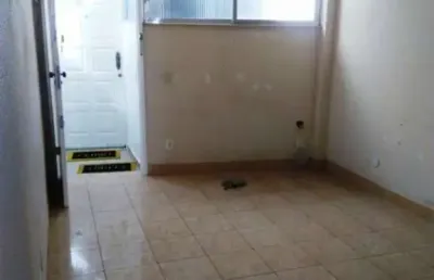 Excelente sala do comercial no centro de cabo frio!