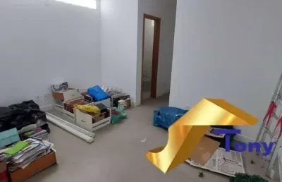 Excelente sala comercial linear no centro de cabo frio