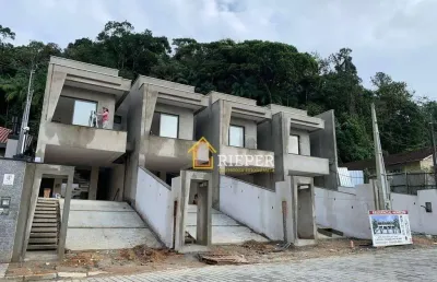 Sobrado geminado com 3 suítes à venda, 165 m² por r$ 999.000,00- glória - joinville/sc