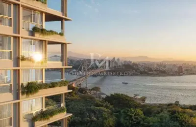Apartamento à venda no bairro centro em florianópolis/sc