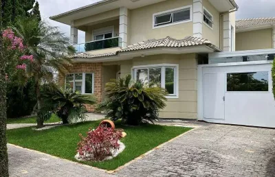 Casa com 4 suítes à venda em jurerê internacional, florianópolis, conforto e elegância