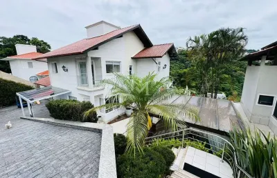 Casa com 4 quartos e lazer integrado no bosque das mansões, são josé/sc