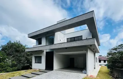 Casa à venda no cacupé, florianópolis, com 4 quartos e piscina