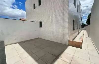 Àrea privativa - 160m² - 03 qts. - 01 suíte - 03 vgs. - r$890k