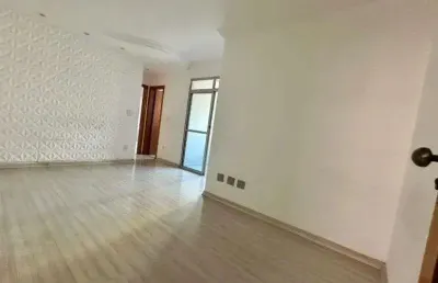 Apartamento - 2 qts. - elevador - cozinha montada - apenas r$ 360k