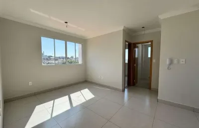 Apartamento - 02qt. - 01 banho - 01 vg. pilotis - r$360k
