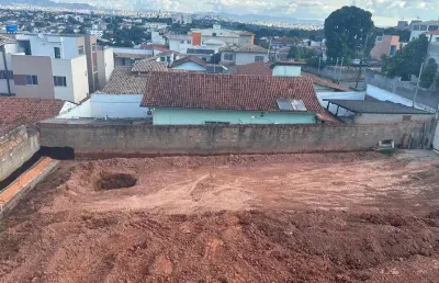 Lote plano 360m2 com projeto aprovado no copacabana – ideal para construtores!