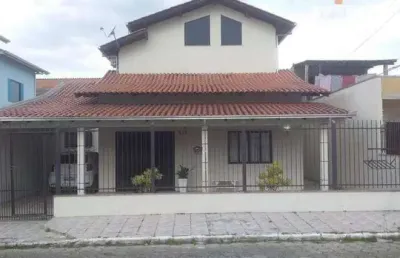 Sobrado com 3 dormitórios à venda, 188 m² por r$ 950.000,00 - cordeiros - itajaí/sc