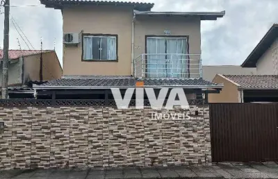 Casa com 2 dormitórios à venda, 200 m² por r$ 480.000,00 - espinheiros - itajaí/sc