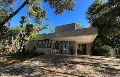 Casa de 4 quartos em condomínio fechado em brumadinho