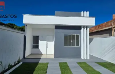 Casa para venda em araruama, coqueiral, 2 dormitórios, 1 suíte, 2 banheiros, 1 vaga