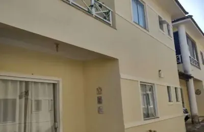 Casa em condomínio fechado com 4 quartos à venda na rua ibitiara, 556, praia do flamengo, salvador por r$ 600.000