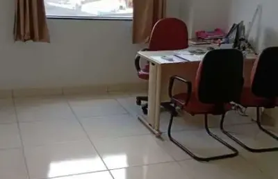 Sala comercial com 1 sala para alugar na avenida dorival caymmi, 966, itapuã, salvador, 20 m2 por r$ 800