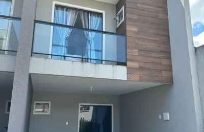 Lindo geminado no saguaçú  com 4 quartos- joinville