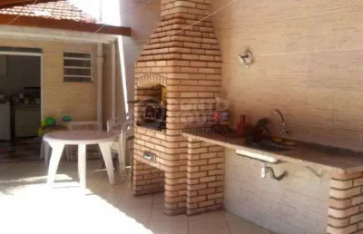 Sobrado à venda no bairro vila guarani de 3 dormitórios, 2 banheiros e 3 vagas