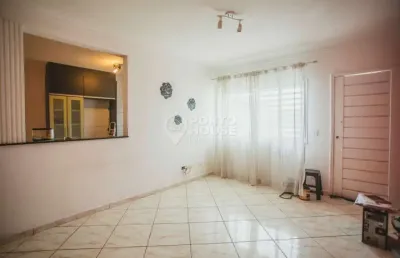 Sobrado à venda no sacomã com 3 dormitórios, 1 suíte e 2 vagas