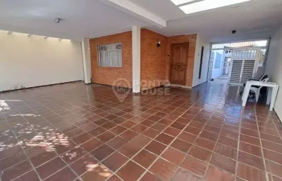 Casa à venda planalto paulista 3 dormitórios, 6 vagas, amplo quintal, 10 x 43