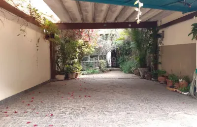 Casa à venda planalto paulista 3 dormitórios, 2 vagas e amplo quintal, bom local