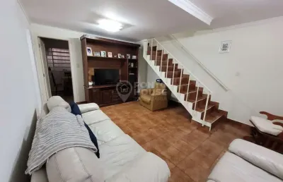 Casa à venda no bairro vila guarani, 2 dormitórios, 2 vagas, a 800 metros metrô
