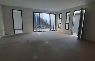 Sobrado novo de 194m², com 4 dormitórios, 1 suíte e 3 vagas na vila mariana