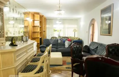 Casa à venda planalto paulista, 4 suítes, 3 vagas e piscina, miolo do bairro