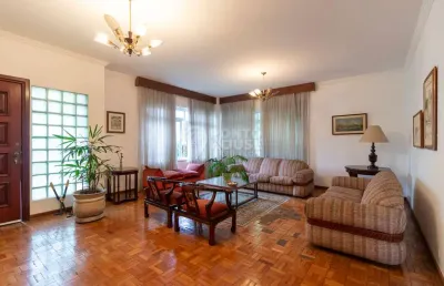 Casa à venda no bairro planalto paulista, 3 dormitórios, 4 vagas, amplo quintal