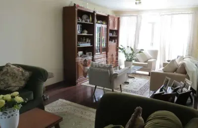 Casa à venda no bairro planalto paulista 4 suítes, 5 vagas, piscina, 10 x 40