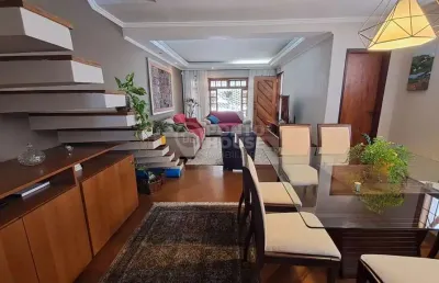Casa à venda no planalto paulista 3 dormitórios, 2 vagas, ensolarada e moderna
